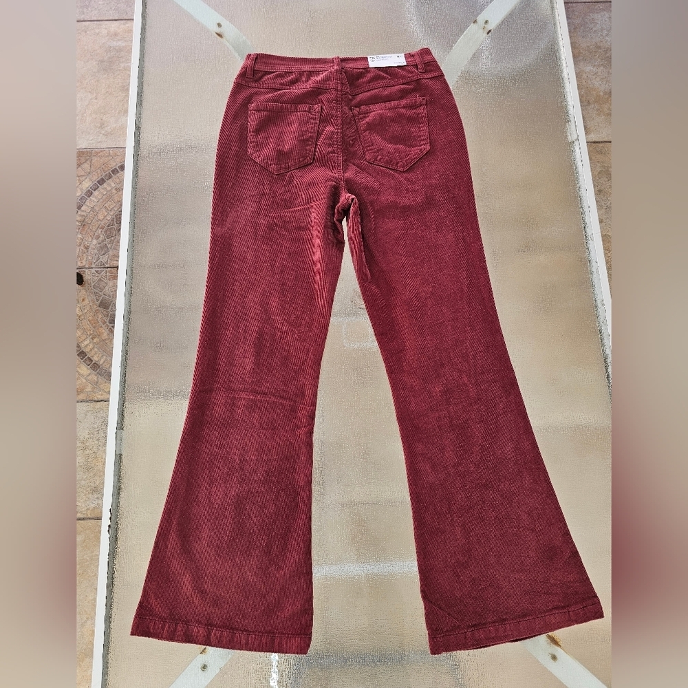 Kensie Savannah Woman's High Rise Flare Corduroy Pants Burgundy 10/30 Retro Chic - Picture 3 of 13